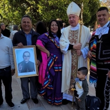 Archbishop-with-Mexican-community