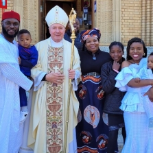 Archbishop-with-Nigerian-representatives