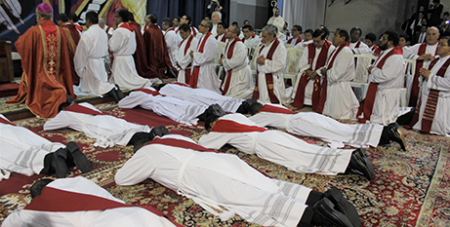 Ordination Mass of 47 seminarians in Peru. ACN supported their studies (ACN)