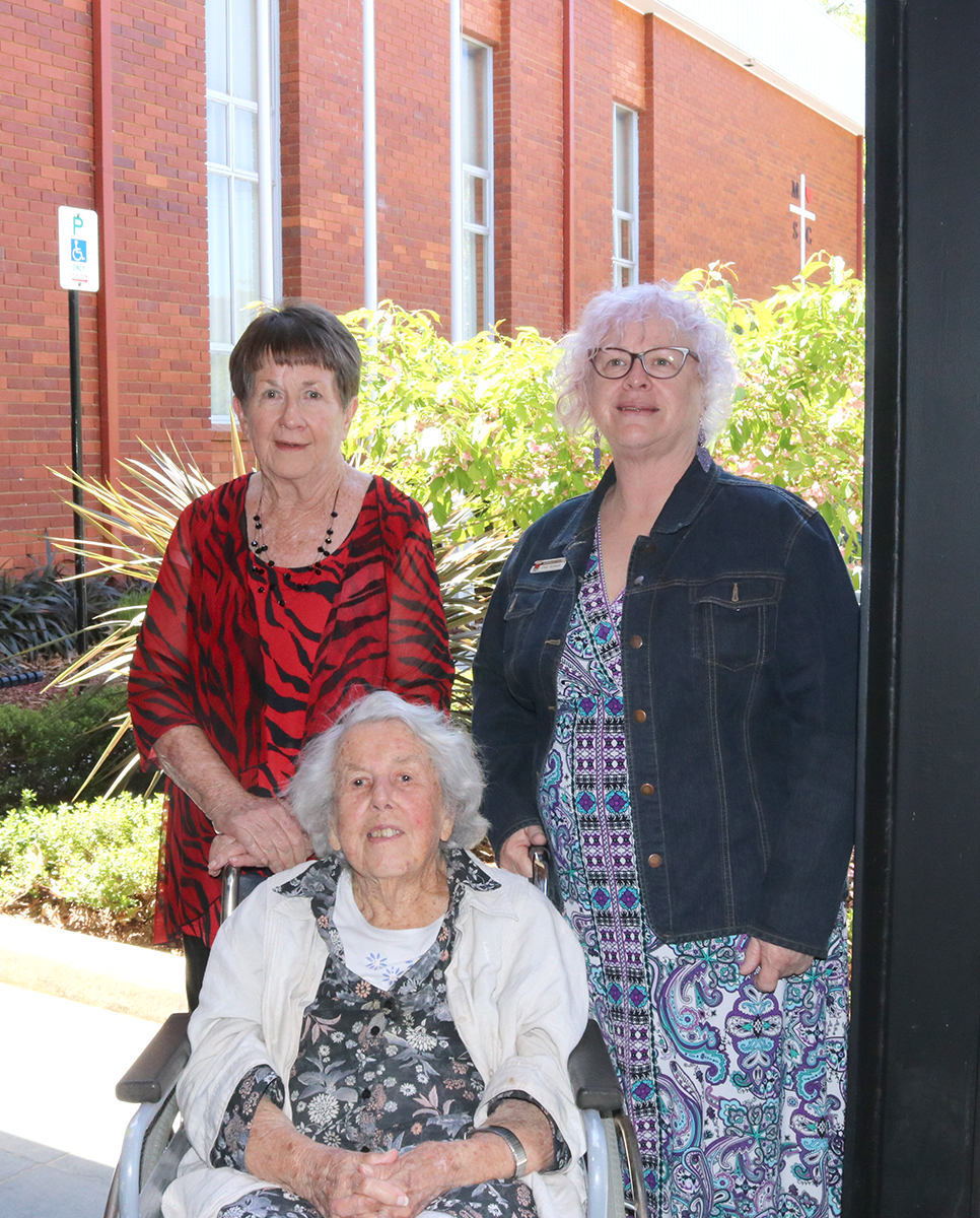 Jean Reid (seated), Mary Barton and Dale Seaman